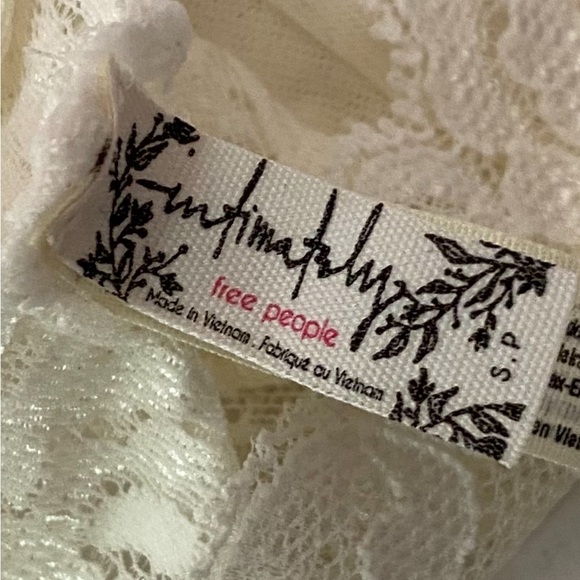 Free People Intimately 2 Lace Bralette’s Size S - Picture 12 of 16